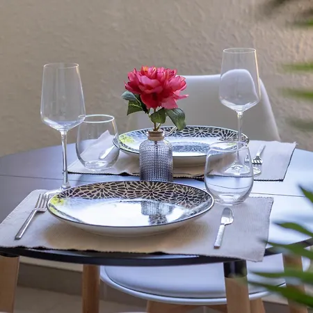 L'albigeoise - Confort - Tout Equipe - Parking Gratuit - 10 Min A Pied Du Centre-ville - Proche Gare - Universite - Vue Parc - Fibre 阿尔比