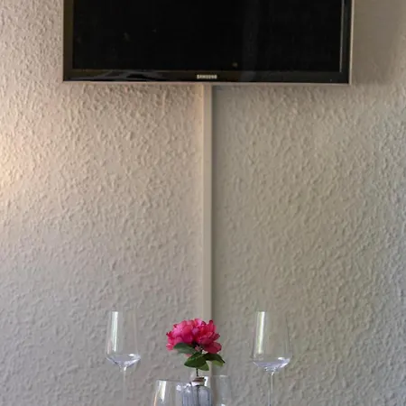 L'albigeoise - Confort - Tout Equipe - Parking Gratuit - 10 Min A Pied Du Centre-ville - Proche Gare - Universite - Vue Parc - Fibre 公寓