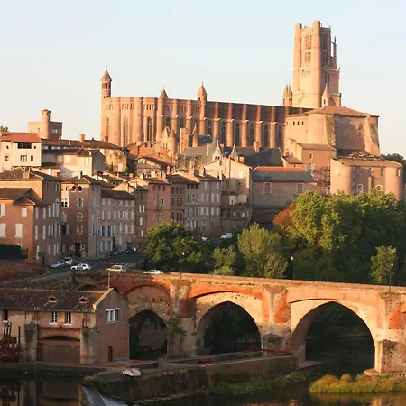 L'albigeoise - Confort - Tout Equipe - Parking Gratuit - 10 Min A Pied Du Centre-ville - Proche Gare - Universite - Vue Parc - Fibre * 阿尔比